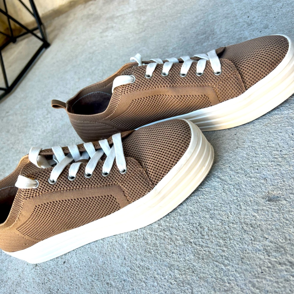 Gianni Bini Platform Sneakers